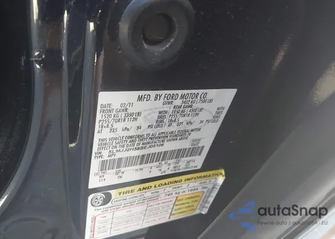 2011 Lincoln Navigator z USA, uszkodzony, nr VIN 5LMJJ2H58BEJ05106